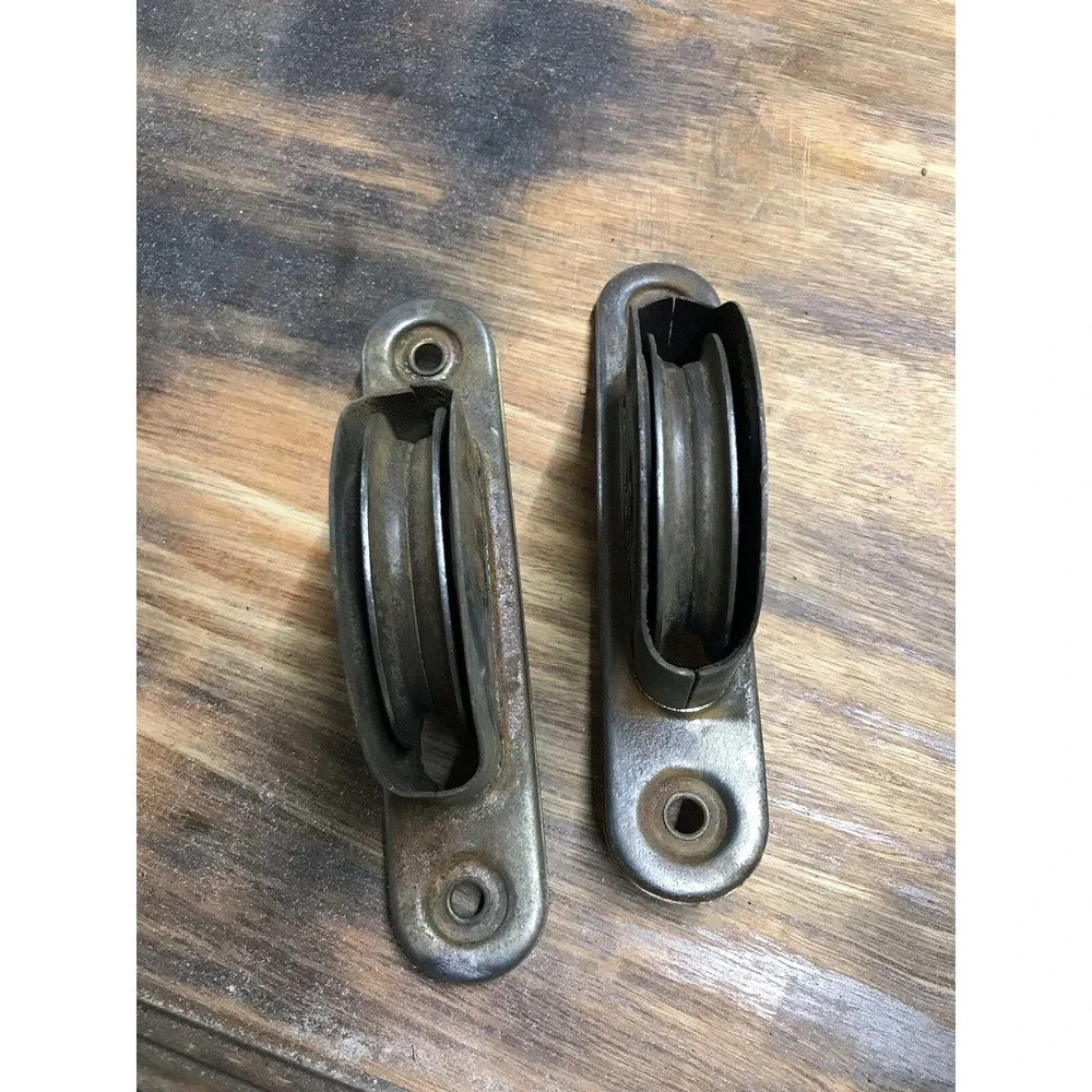 Lot Of 2 vintage victorian window weight pulleys 6 in By‎ 1 Inch .